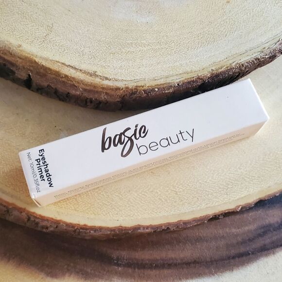 Basic Beauty Hemp infused Eyeshadow Primer - Picture 3 of 6